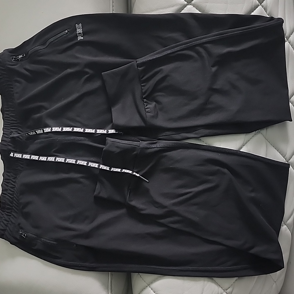 PINK Victoria's Secret Black Joggers - Picture 4 of 4